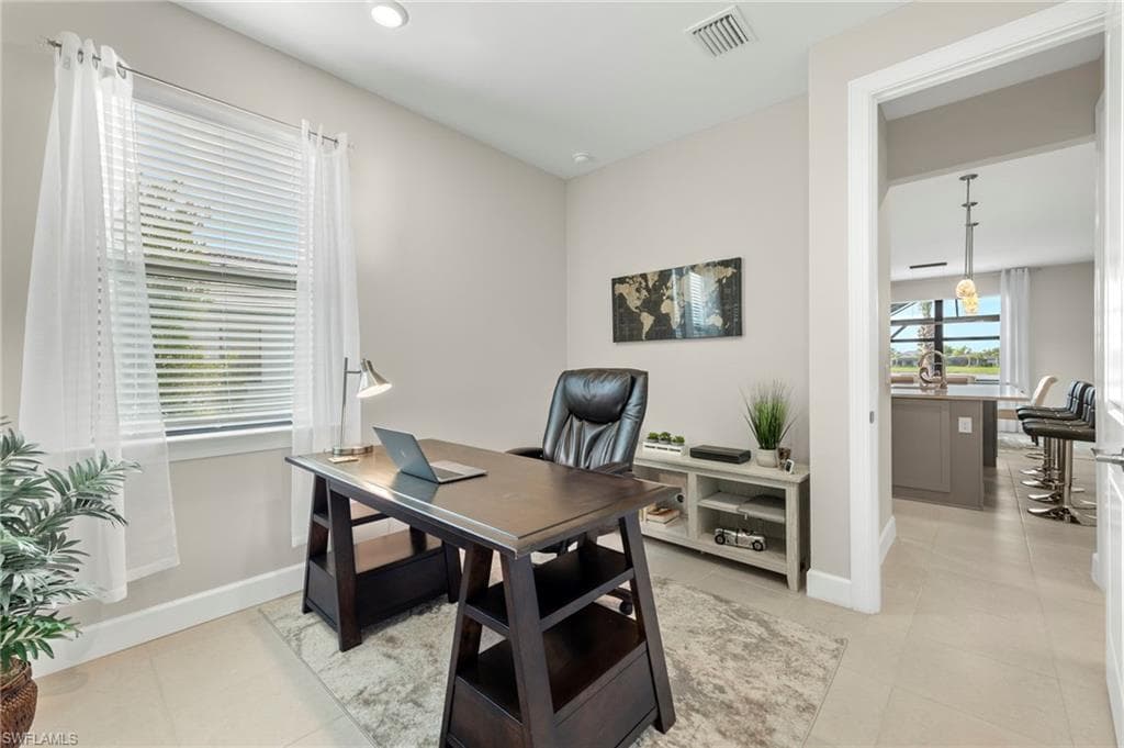 2147 Yellowfin CIR-10