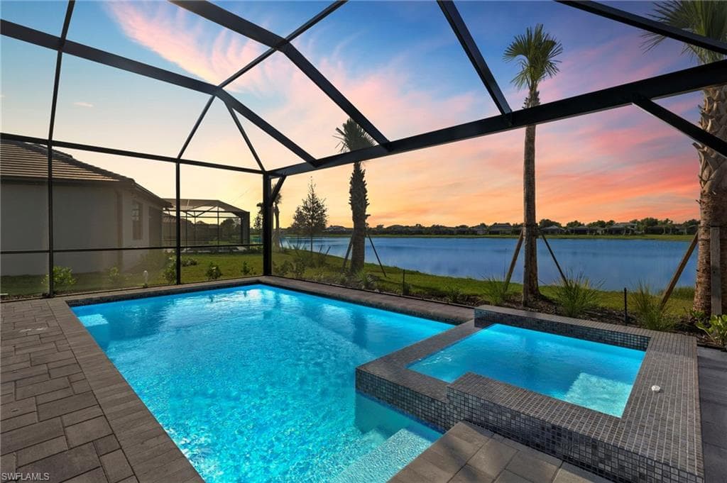 2147 Yellowfin CIR-29