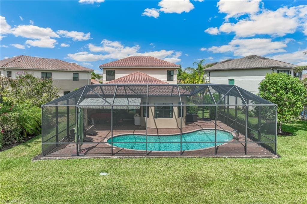 4360 Aurora ST-18