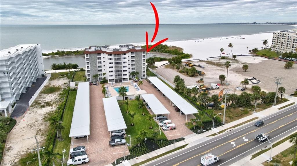 6900 Estero BLVD 501-2