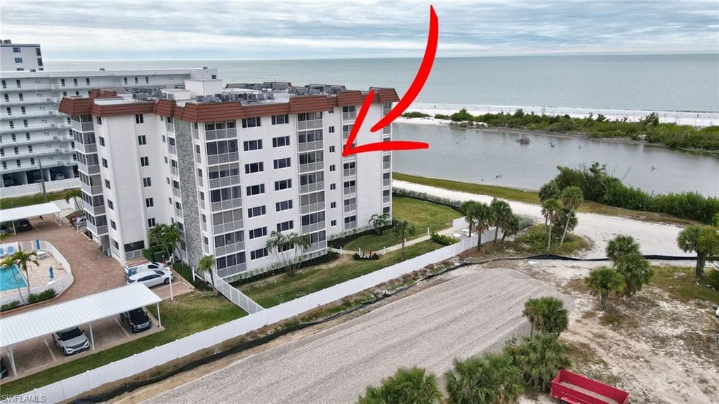 6900 Estero BLVD 501-3