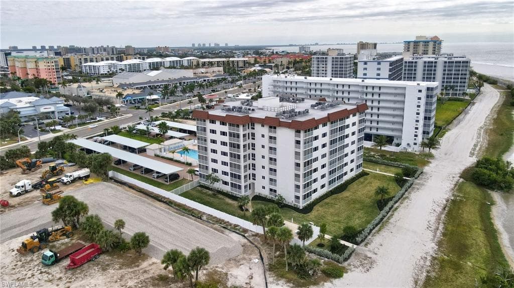 6900 Estero BLVD 501-40