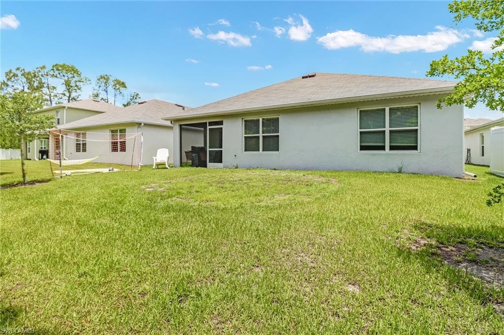 742 HADLEY PL W-22