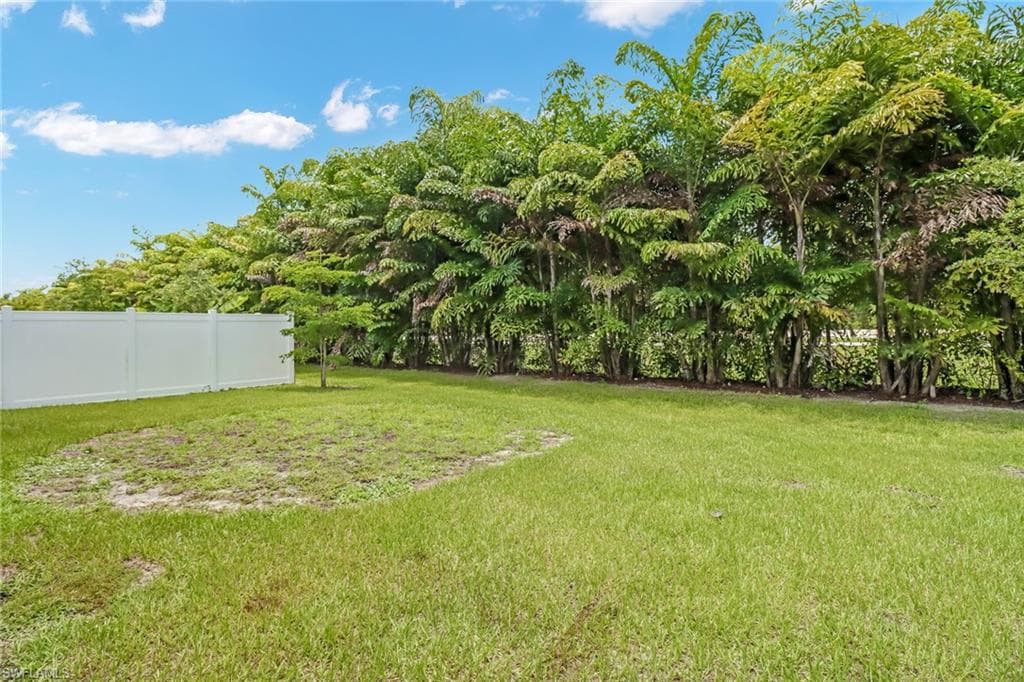 742 HADLEY PL W-21