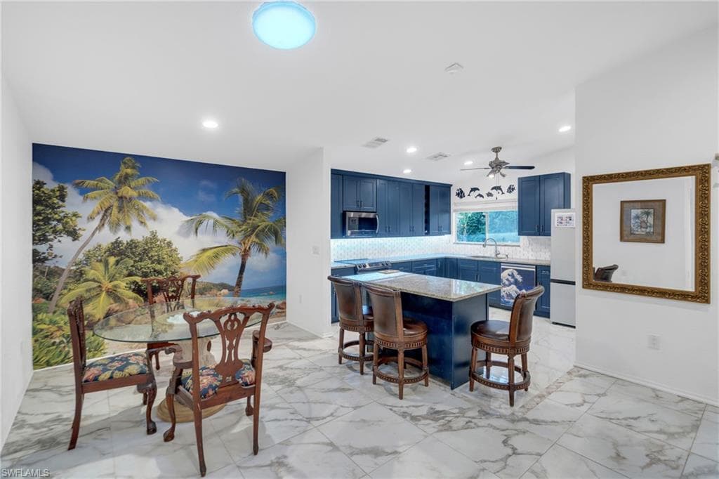 6511 Royal Woods DR-3