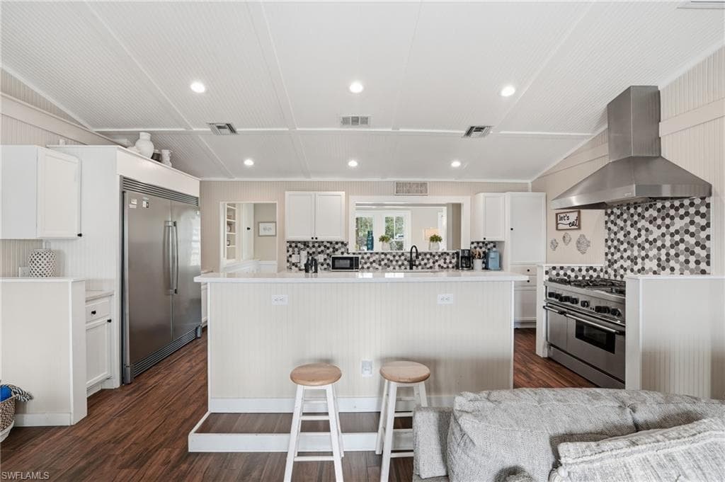 165 Connecticut ST-8