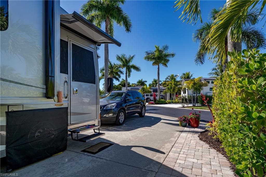 13466 Ladyfish LN-23