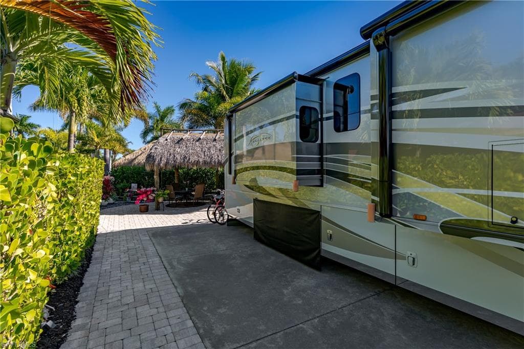13466 Ladyfish LN-19