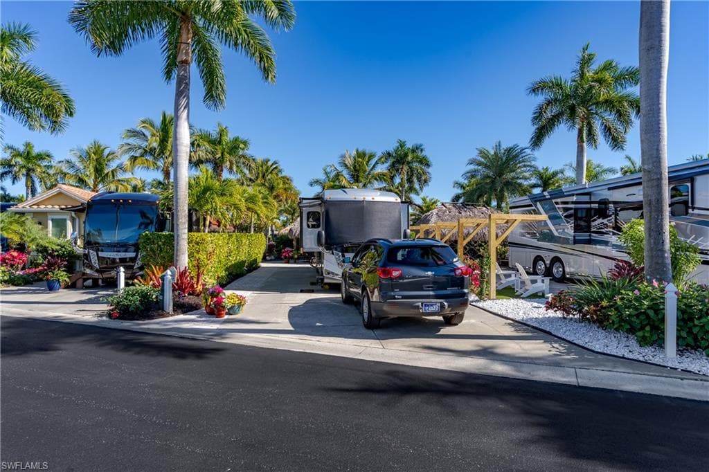 13466 Ladyfish LN-31