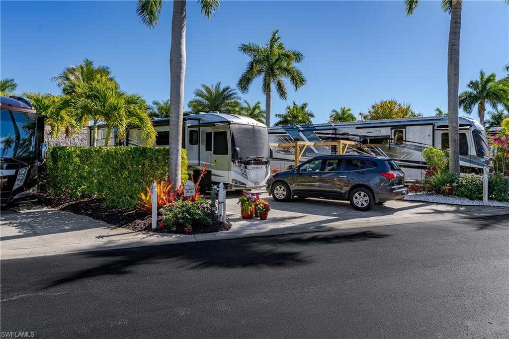 13466 Ladyfish LN-29