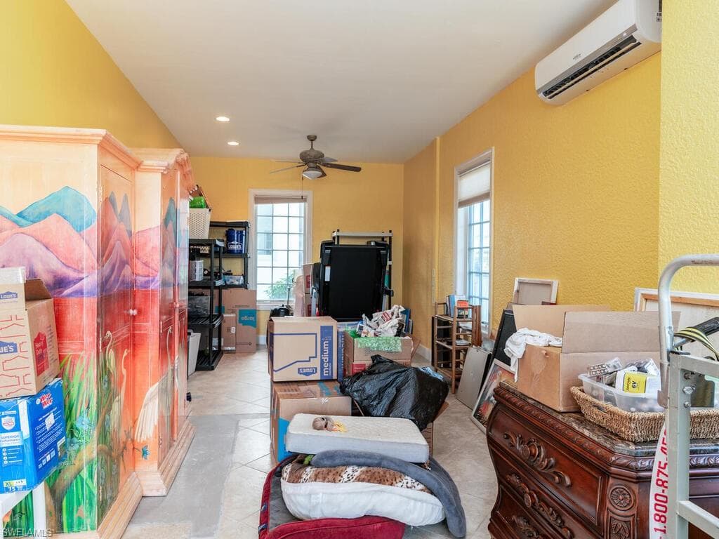 167 San Salvador ST-25