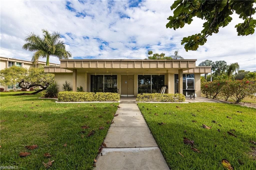 2244 Winkler AVE 207-24
