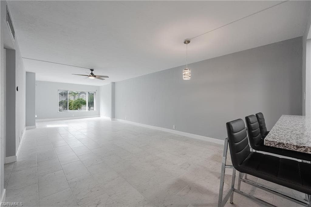 2244 Winkler AVE 207-11