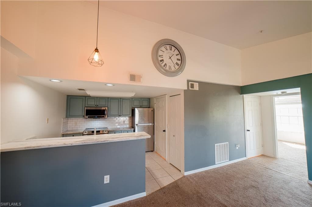 1771 Four Mile Cove PKWY 1031-5