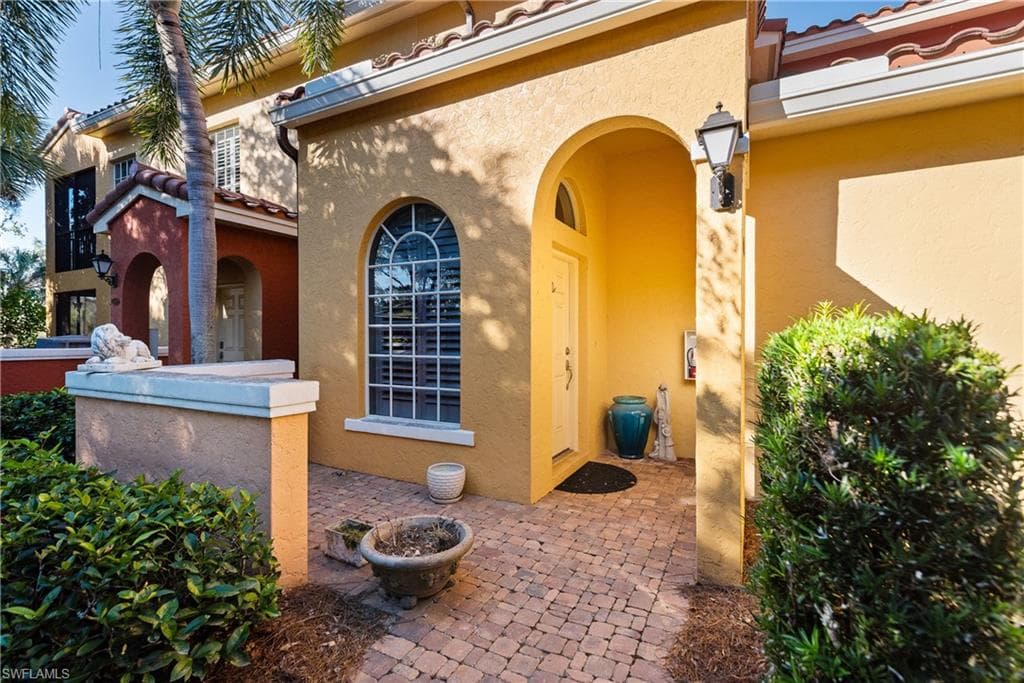 8583 Via Lungomare CIR 201-2