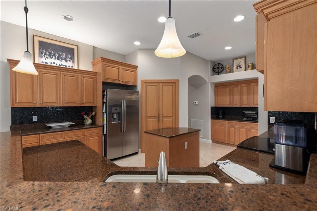 8583 Via Lungomare CIR 201-11