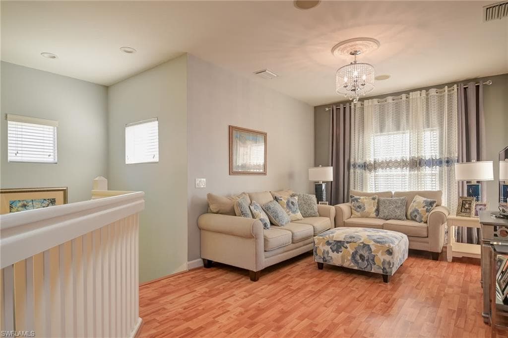 3144 Sundance CIR-14