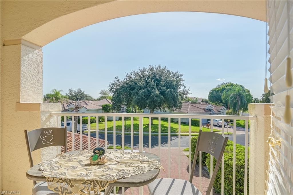 3144 Sundance CIR-18