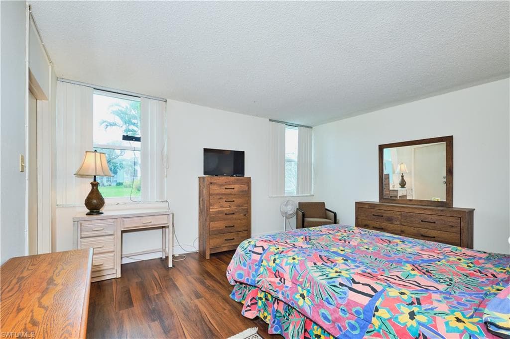 5959 Winkler RD 118-6
