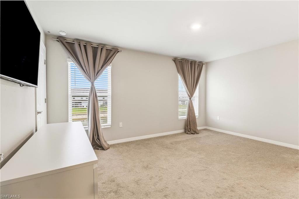 15376 Wildflower CIR-27