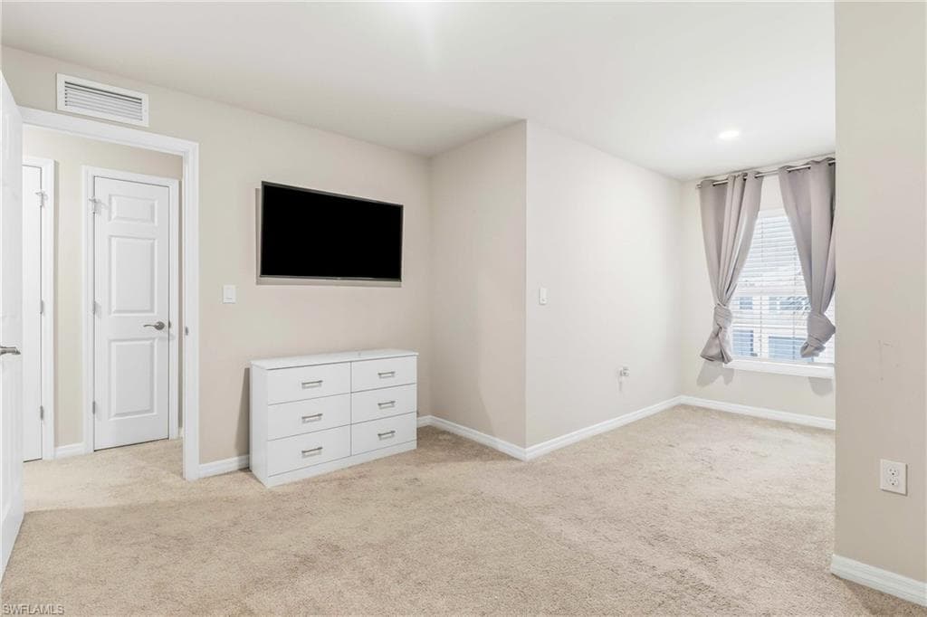 15376 Wildflower CIR-17