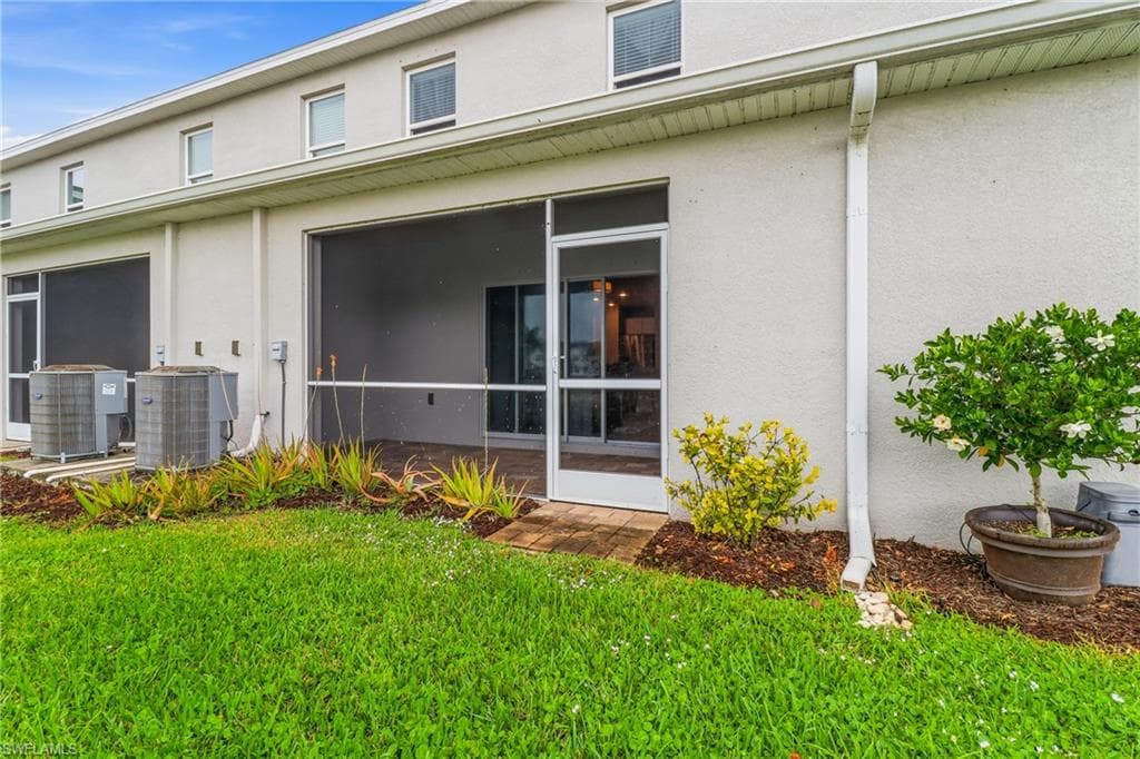 15376 Wildflower CIR-12