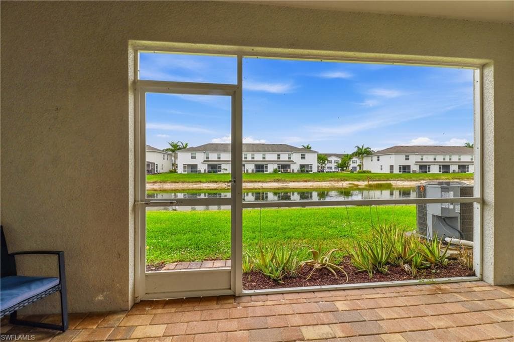 15376 Wildflower CIR-14