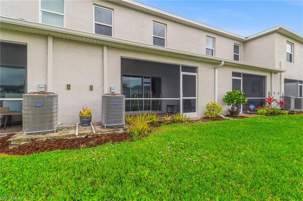 15376 Wildflower CIR-11