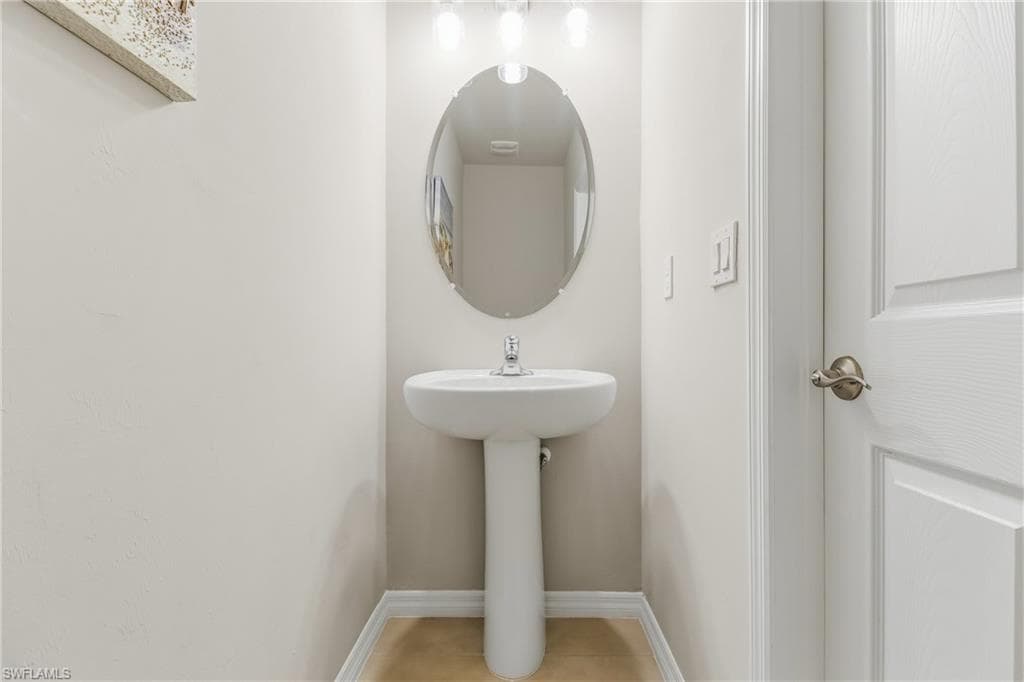 15376 Wildflower CIR-44