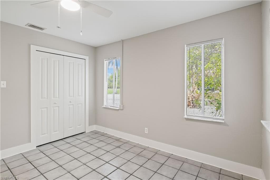 5675 Sandal LN-30