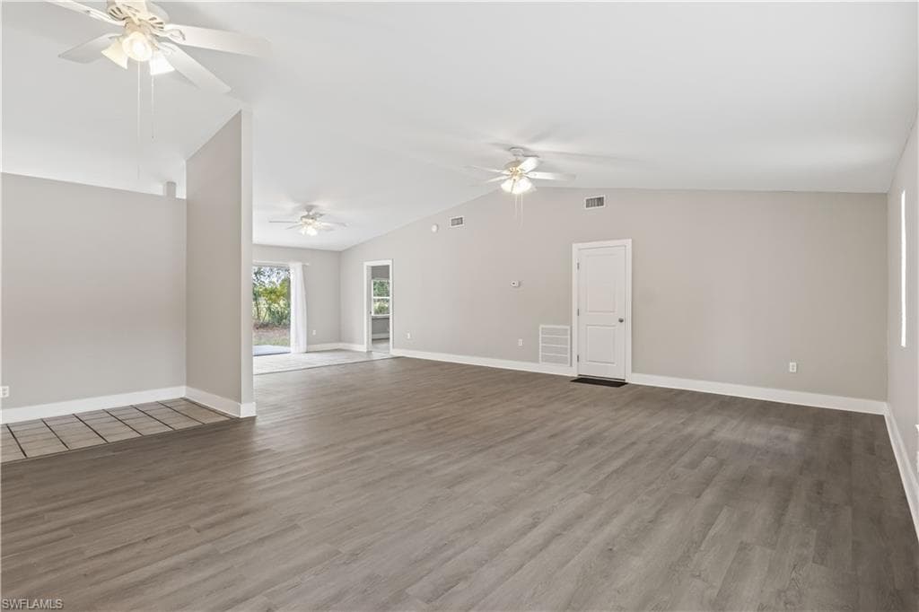 5675 Sandal LN-10