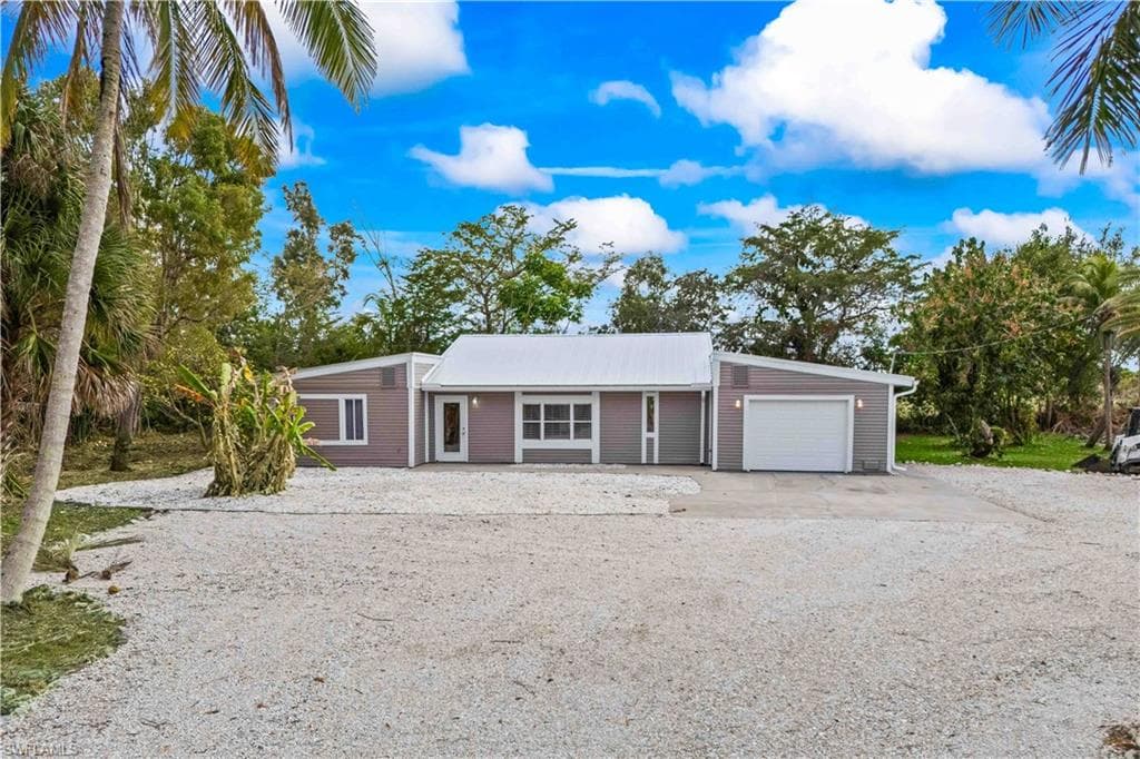 5675 Sandal LN-31