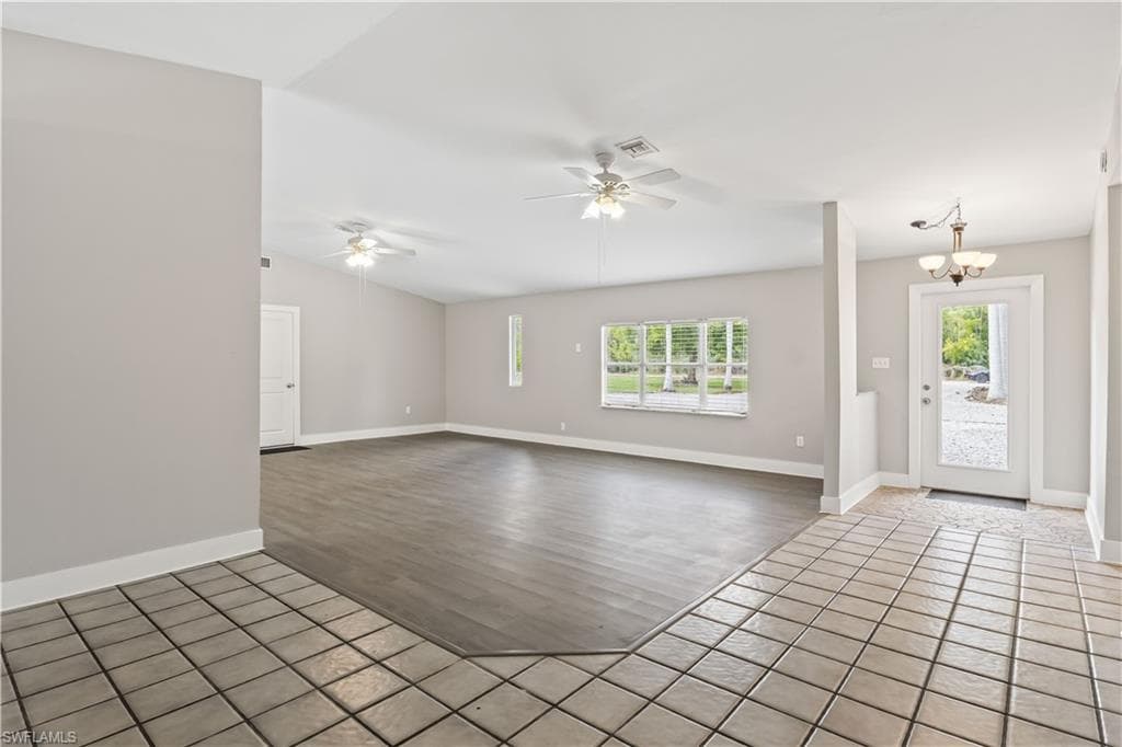 5675 Sandal LN-8