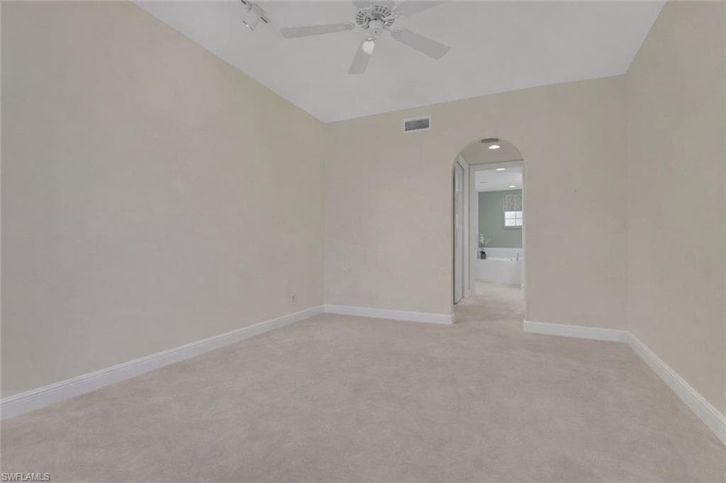 714 Regency Reserve CIR 3201-10