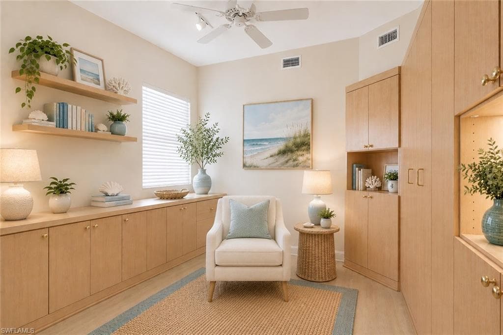 714 Regency Reserve CIR 3201-15