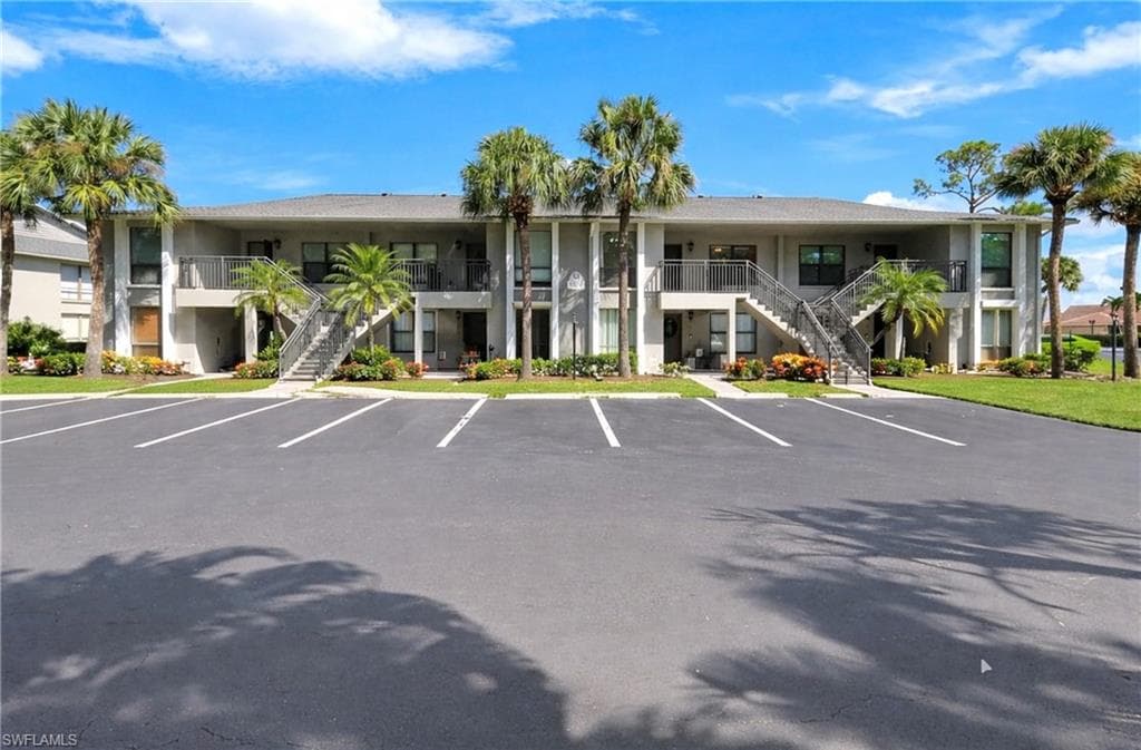 1228 Commonwealth CIR O203-1