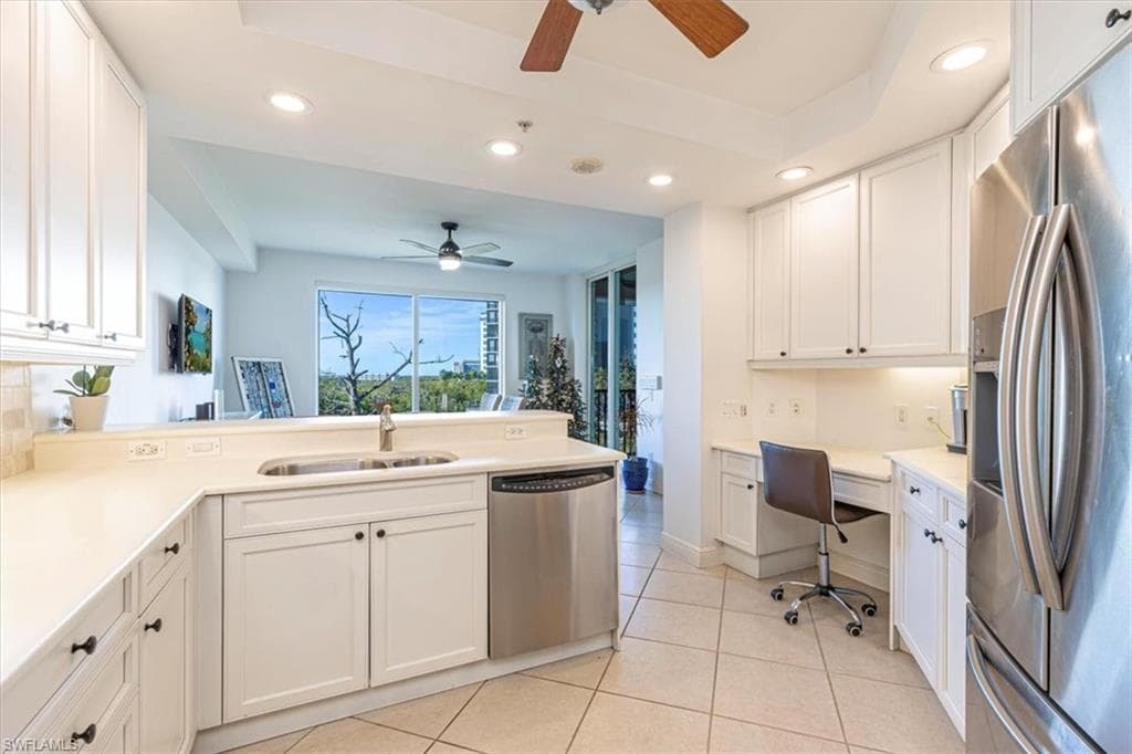 445 Cove Tower DR 504-17