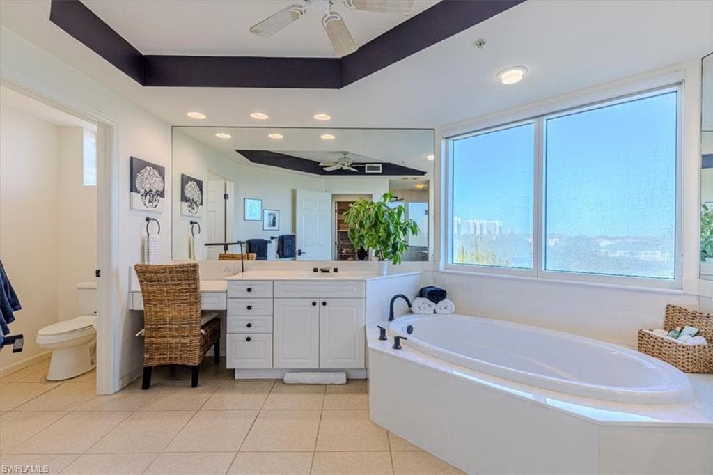 445 Cove Tower DR 504-22