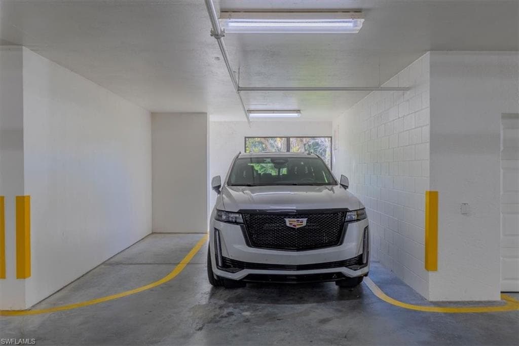 445 Cove Tower DR 504-36