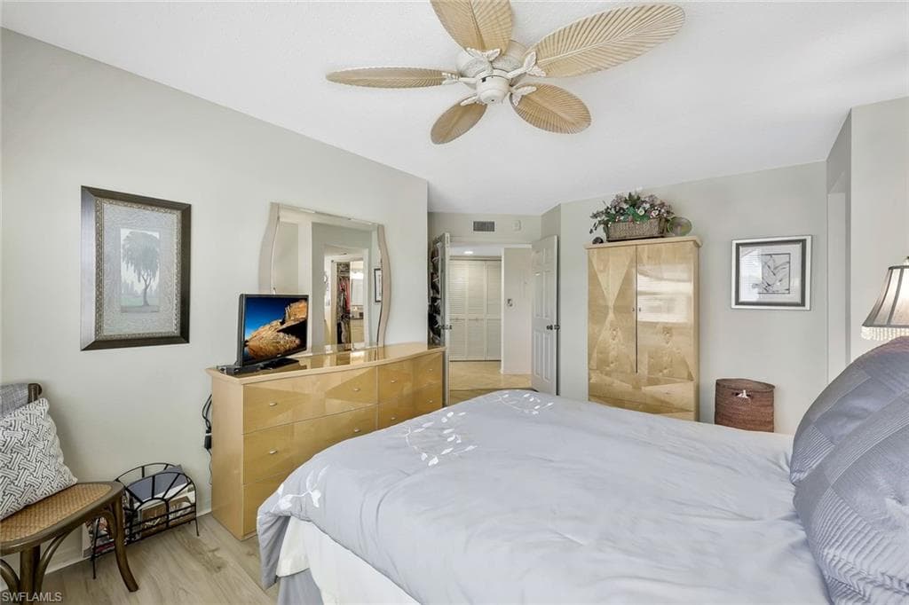 4895 Bonita Beach RD 501-15