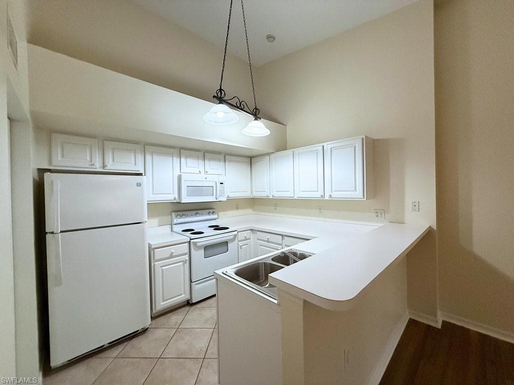 4135 Residence DR 618-5
