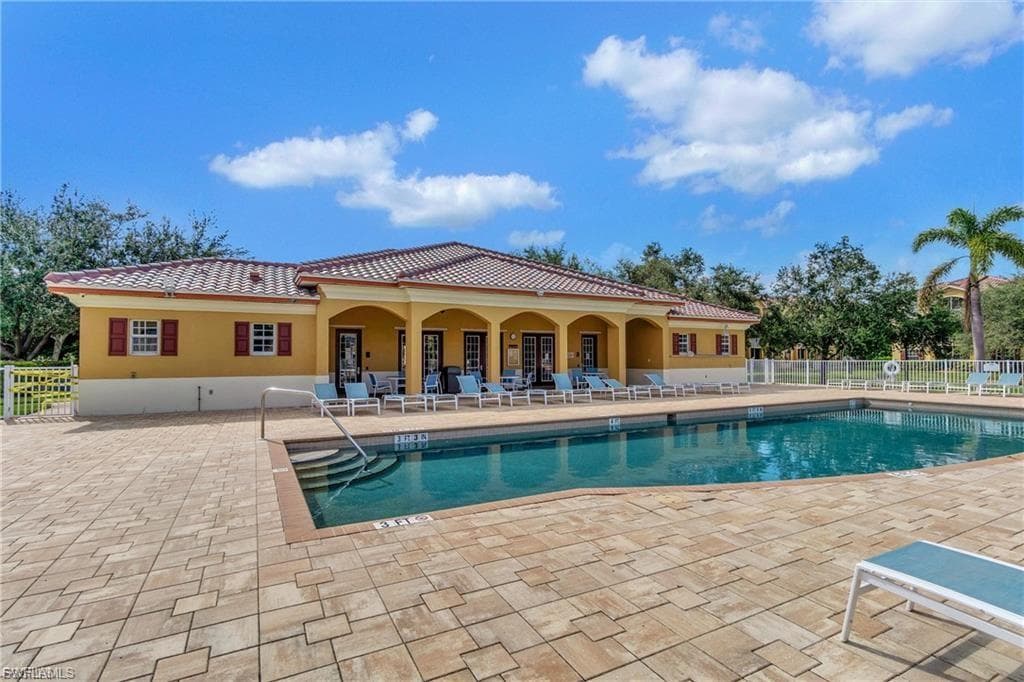 4135 Residence DR 618-20