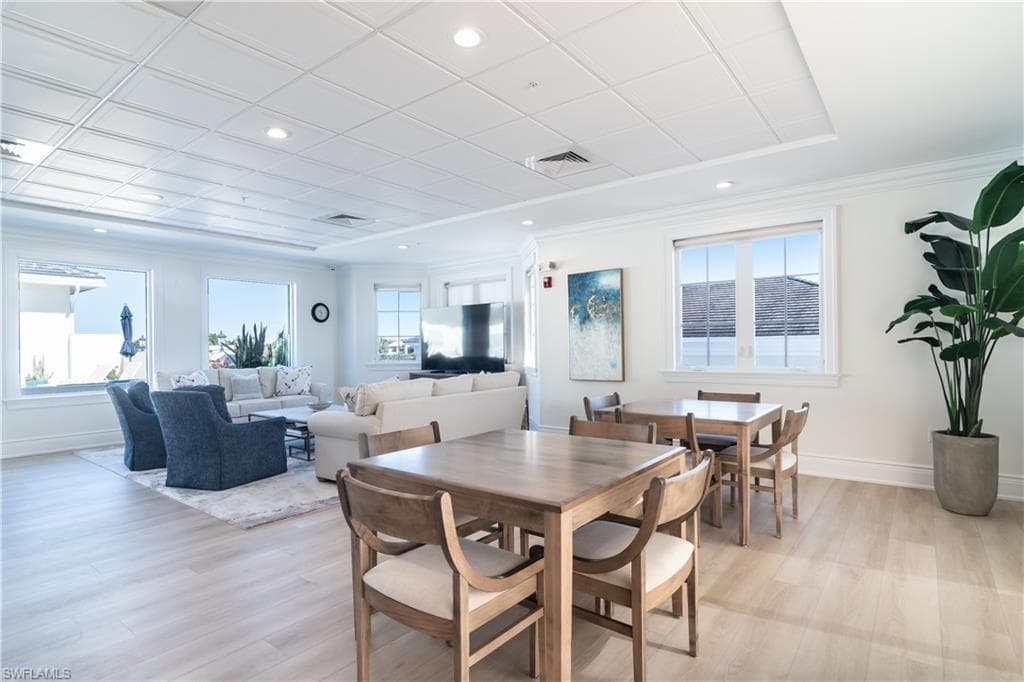 1400 Gulf Shore BLVD N 307-25