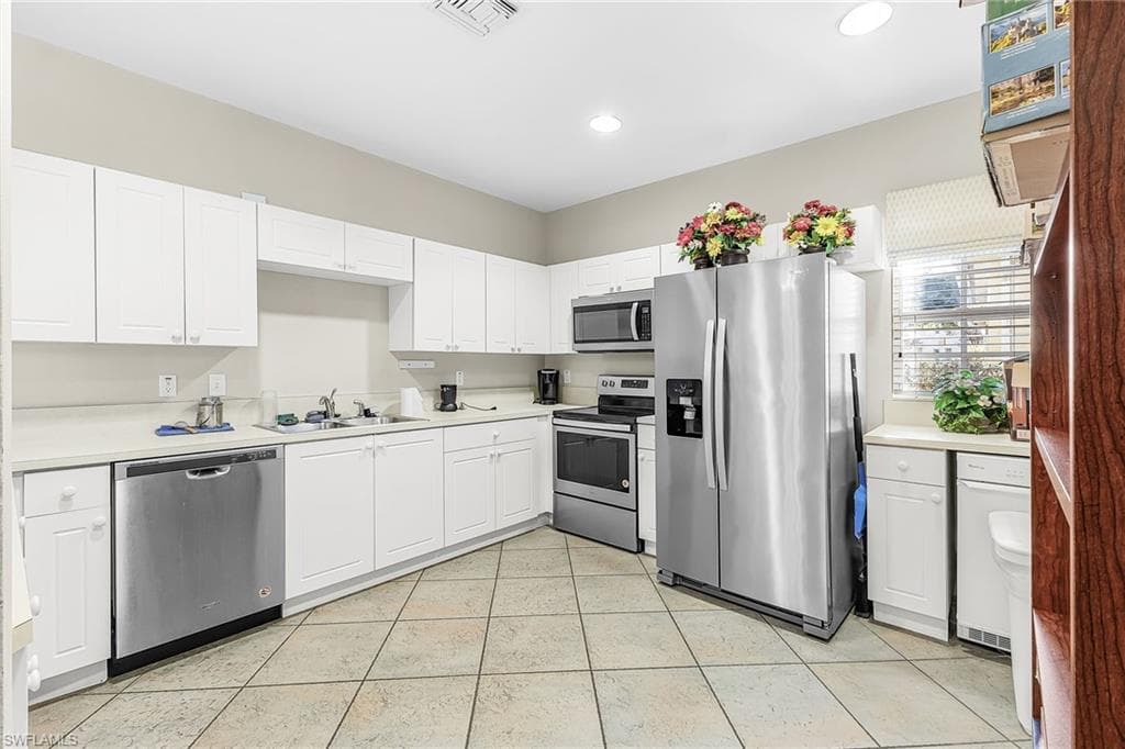 4219 Bellasol CIR 1711-20