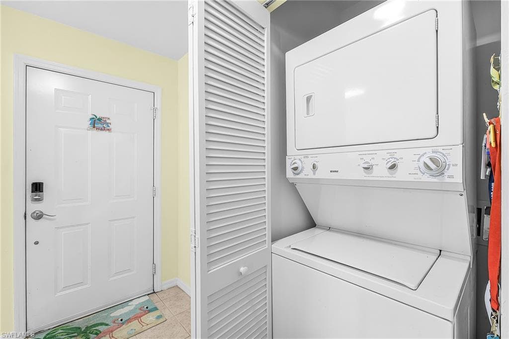 4219 Bellasol CIR 1711-18