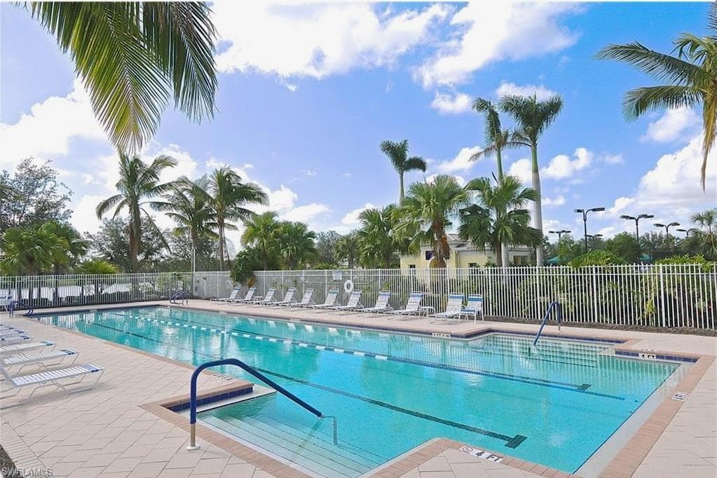5477 Freeport LN-33