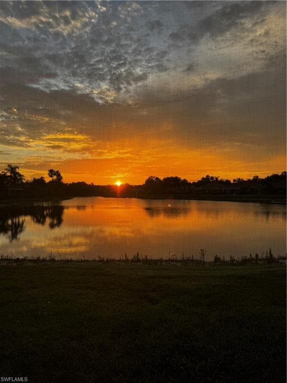 5477 Freeport LN-25
