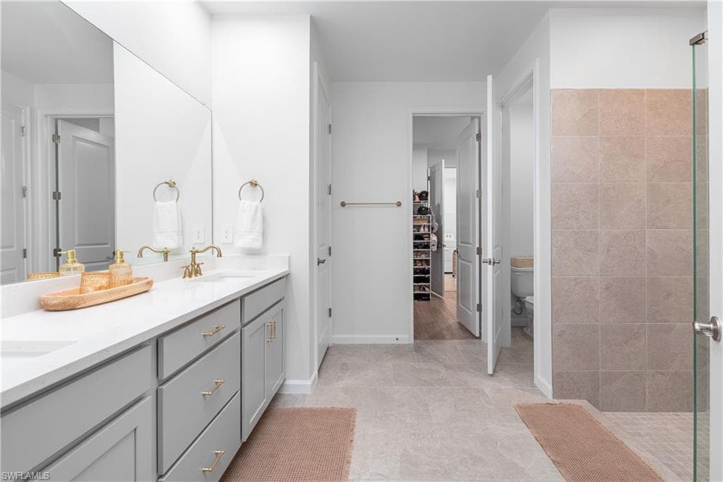 10313 Bonavie Cove DR-18