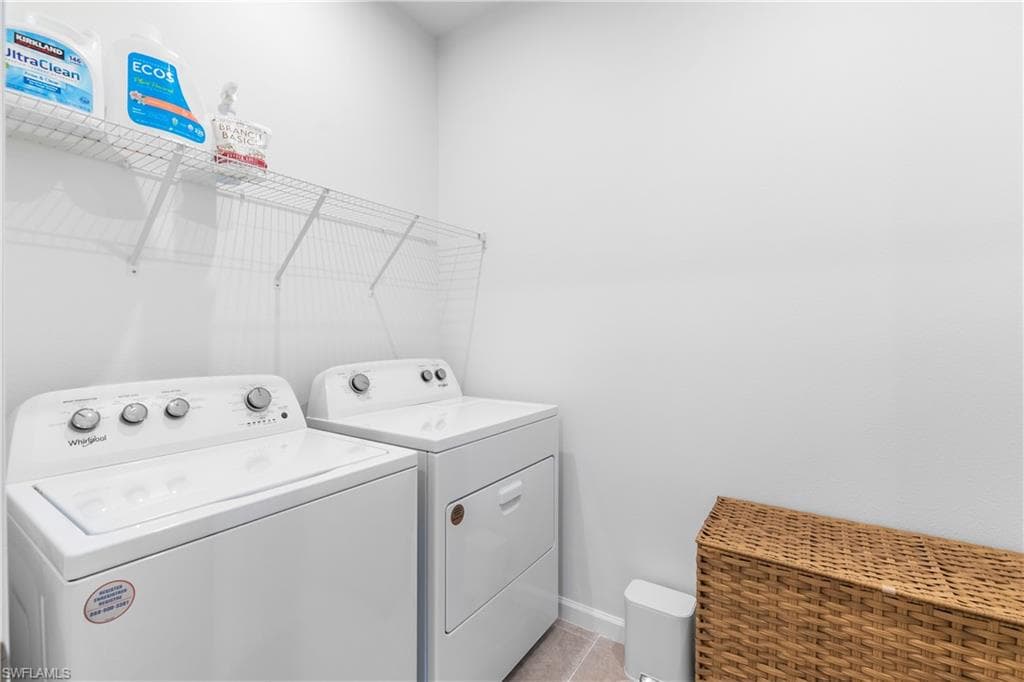 10313 Bonavie Cove DR-25
