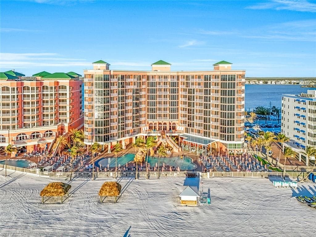 200 Estero BLVD 207-2